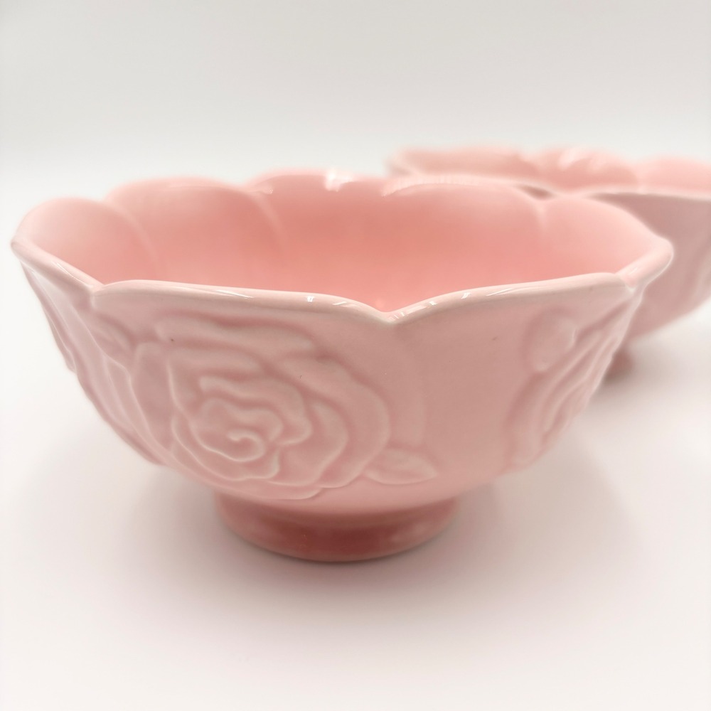Potter's Studio Pink Rose Embossed Scalloped Ceramic Bowls Set of 2 Footed - Picture 3 of 8